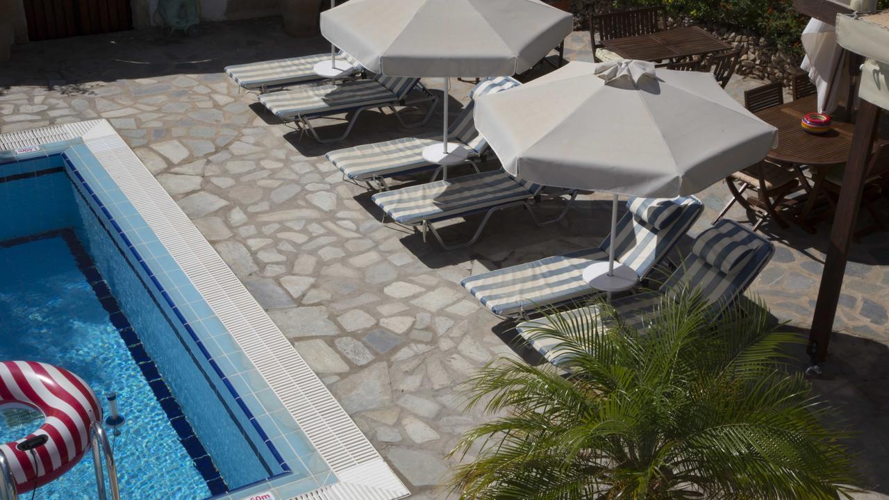 B&B & Apartments The Four Elements Lakhaniá Exterior photo